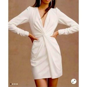 Anthropologie Tadashi Shoji Sabine Dress in Ivory. Size Medium. New condition.